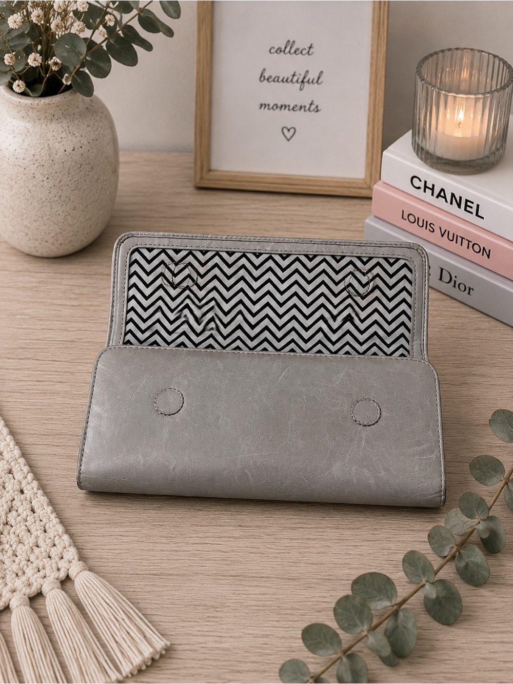 🩶 HOBO International Gray Taupe Genuine Leather Continental Wallet- #1035 - Picture 4 of 4